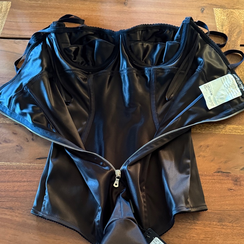 NWT Dolce & Gabbana black silky bodysuit - Picture 7 of 9